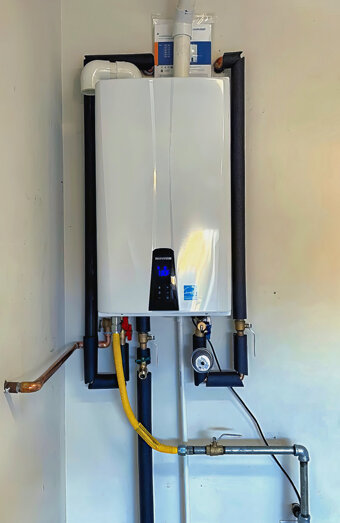https://bibralakehotwater.com.au/uploads/2025/06/instant-hot-water-systems-63860.jpg