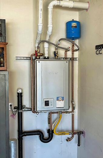 https://bibralakehotwater.com.au/uploads/2025/06/instant-hot-water-systems-98444.jpg
